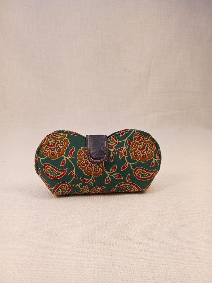 Kalamkari Print Sunglass Case & Blue Block Print Clutch Set