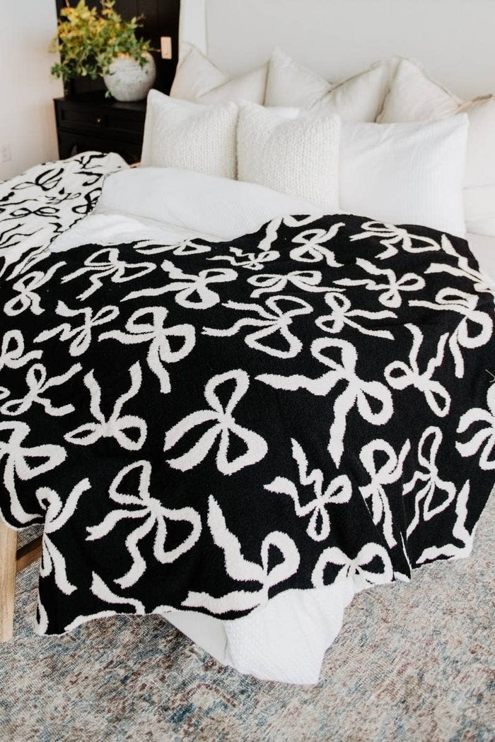 Katydid | Black & White Bows Double Sided Wholesale Blanket