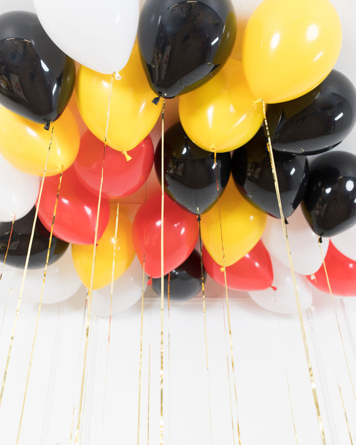 mickey-mouse-balloon-party-paris312-bouquet-number-yellow-black-white-gold-ceiling-set