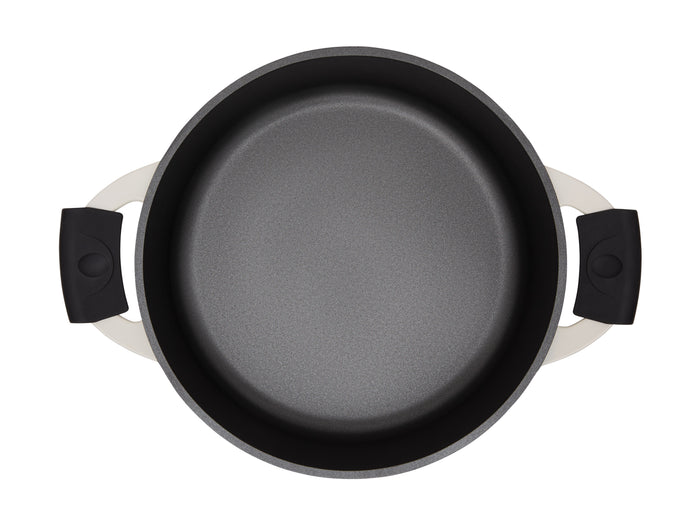 Maxwell & Williams Cast Lite Non-Stick Shallow Casserole 28cm / 4L Gift Boxed - Ecru