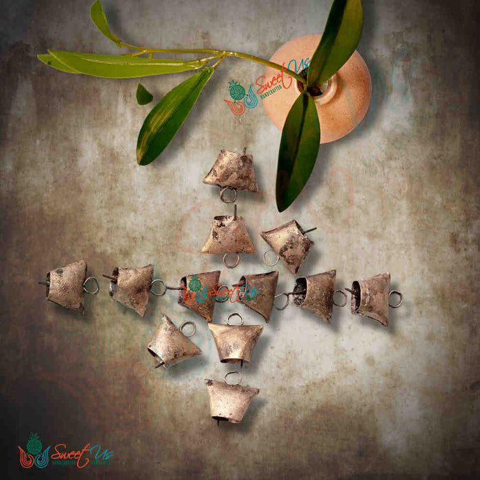 Rustic Vintage Chic Trapezoid Bells Meditation Craftwork Christmas Décor - Sweet Us