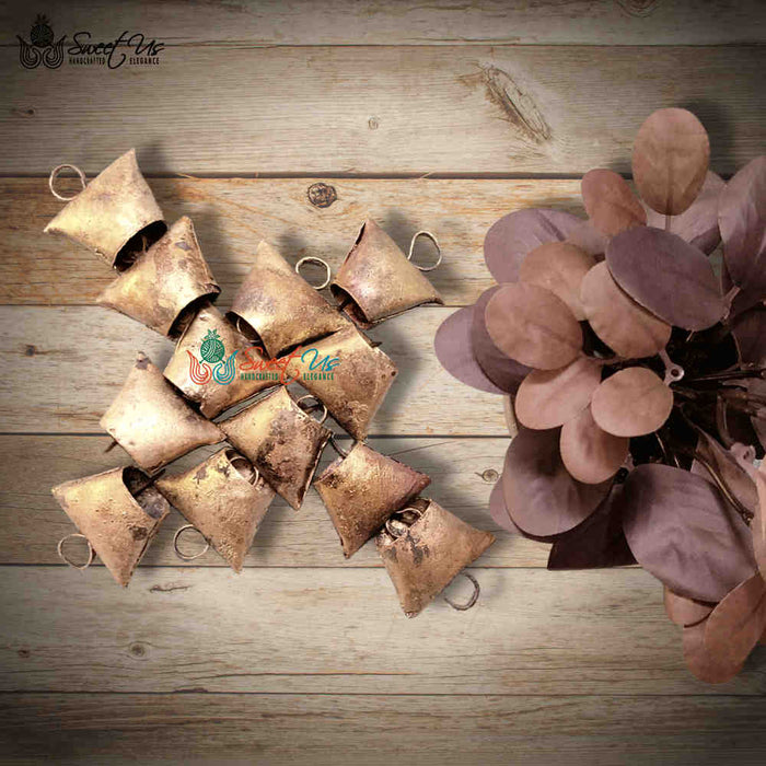 Rustic Vintage Chic Trapezoid Bells Meditation Craftwork Christmas Décor - Sweet Us