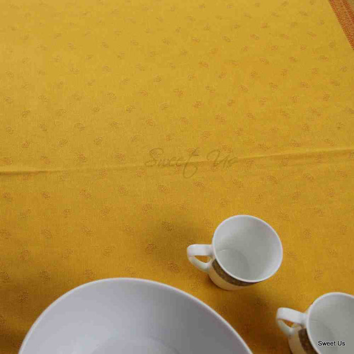 Wipeable Spill Resistant French Paisley Cotton Jacquard Tablecloth Rectangle - Sweet Us
