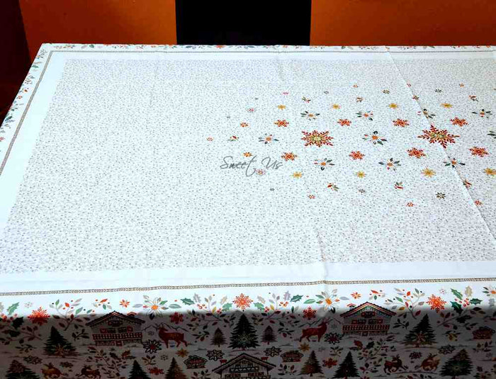 Village de Noël Spill-Resistant Tablecloth - Sweet Us